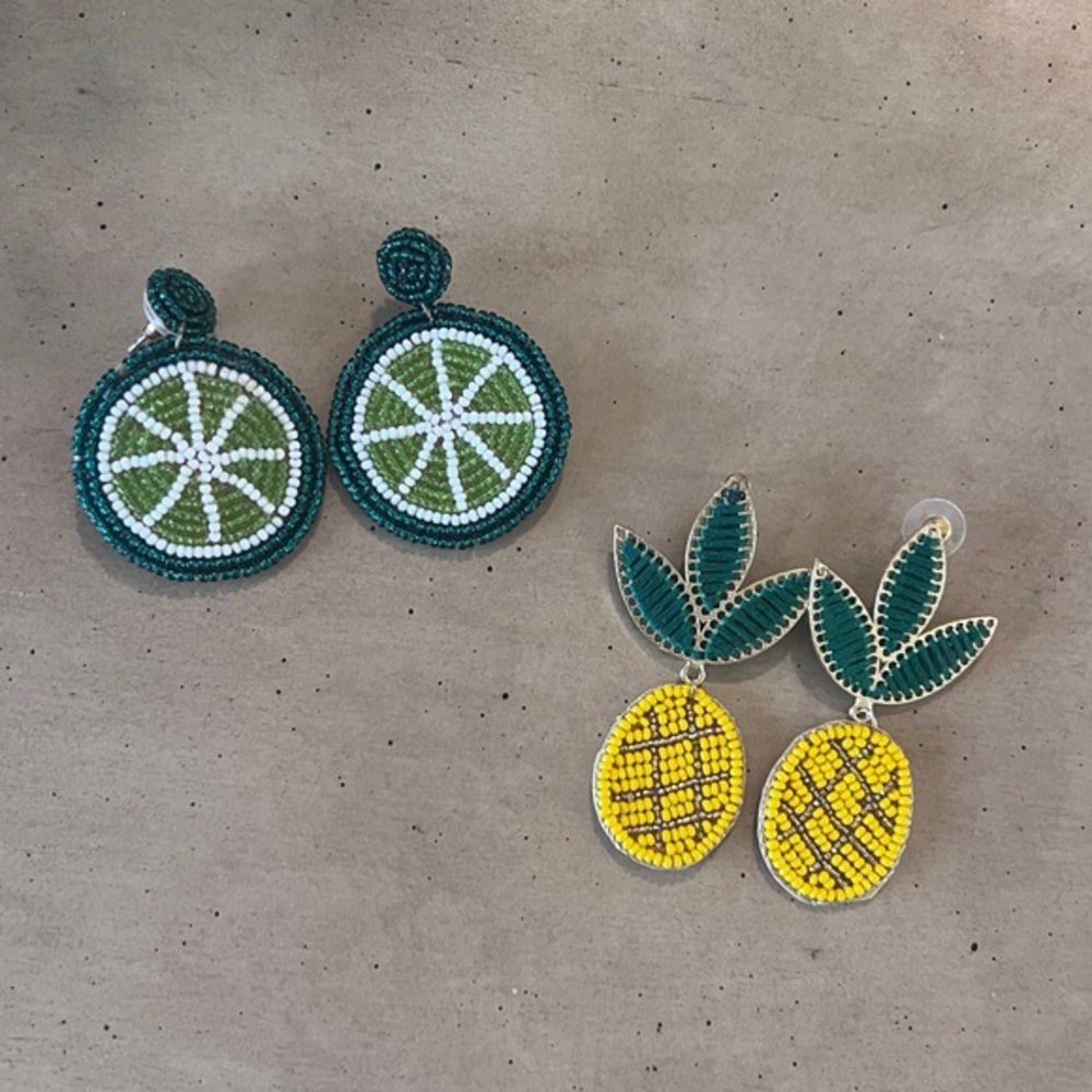 RED DRESS BOUTIQUE Tropical Earrings